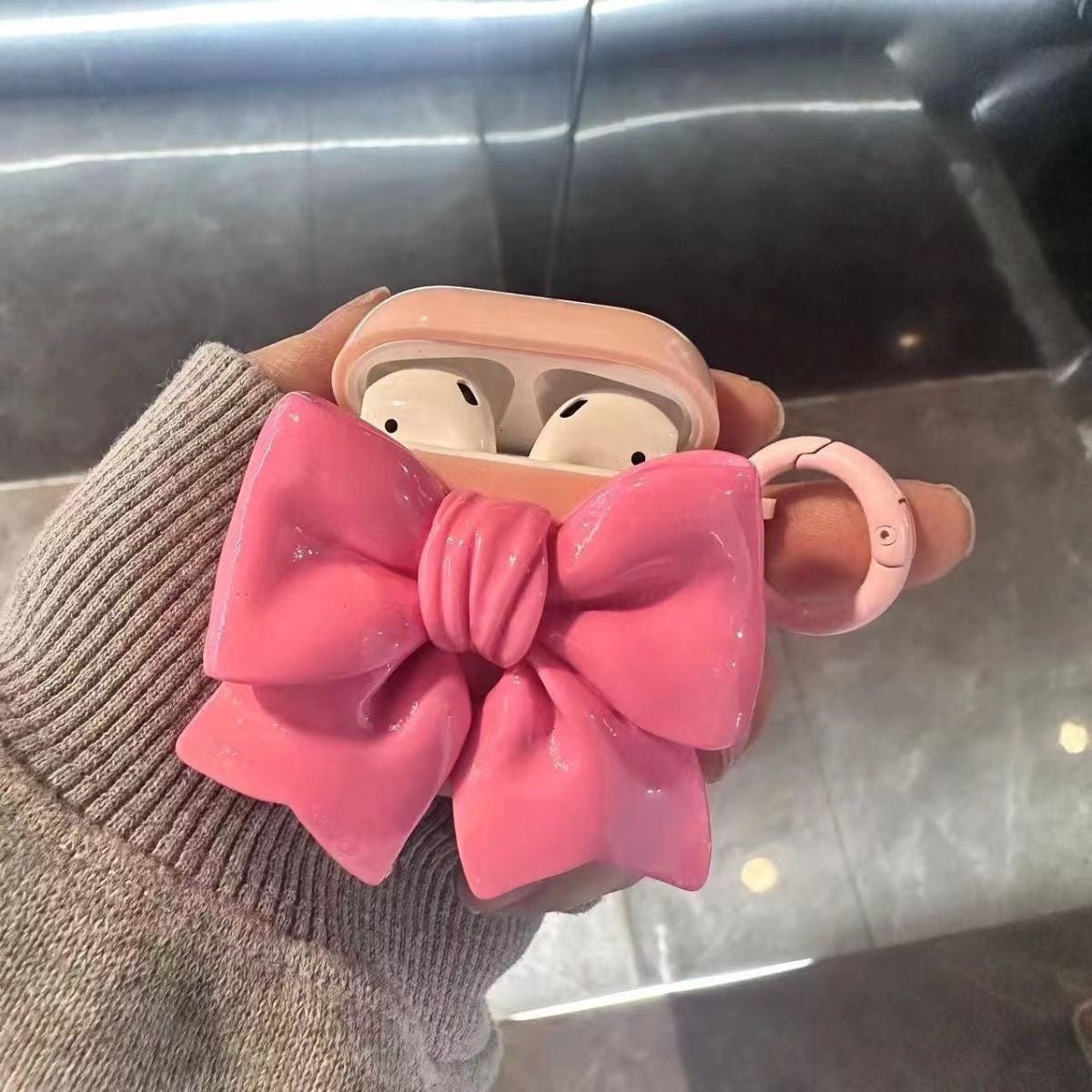 INS Floral Bow Earphone Case